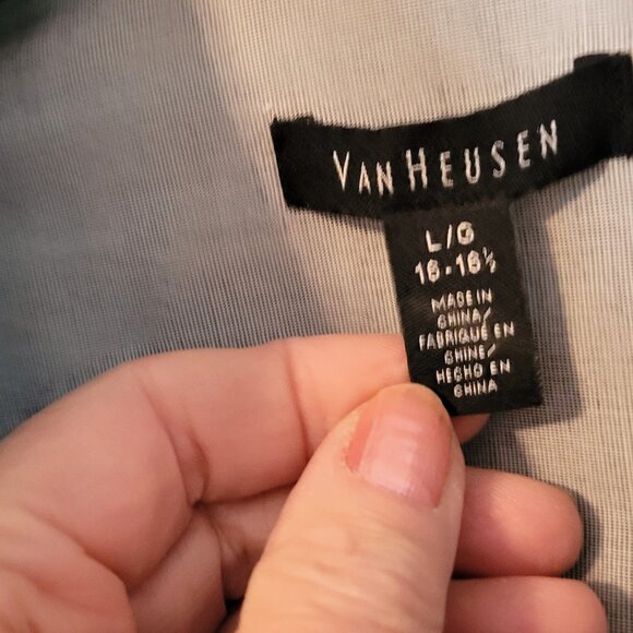 Van Heusen Blue Stripe Mens Short Sleeve SHIRT L - Picture 3 of 3